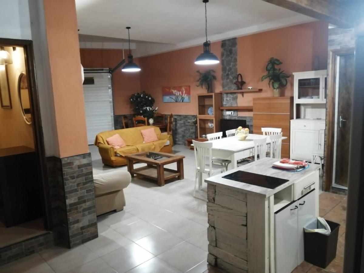 蒙福特·德·莱蒙斯Casa Casares别墅 外观 照片
